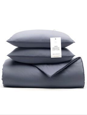 Boll & Branch Organic Cotton Twin Size Comforter And Sham Set